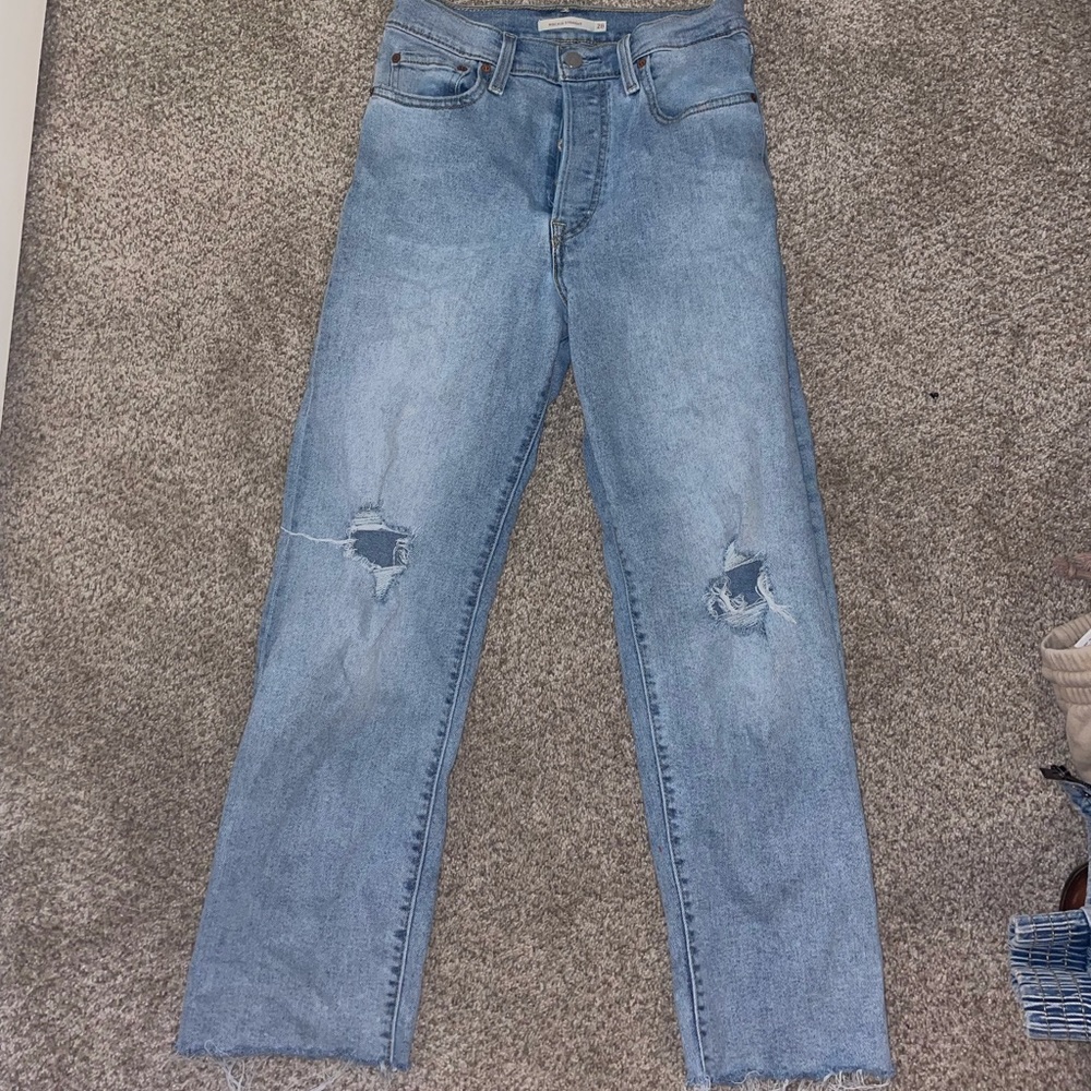 Levi’s Hugh-waisted Ribcage Straight Leg Size 28